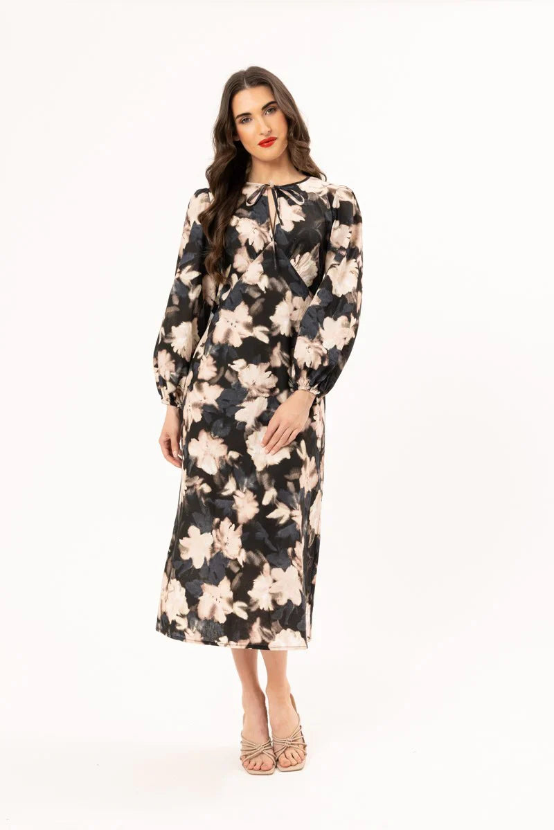 Seeking Lola Elegant Dress