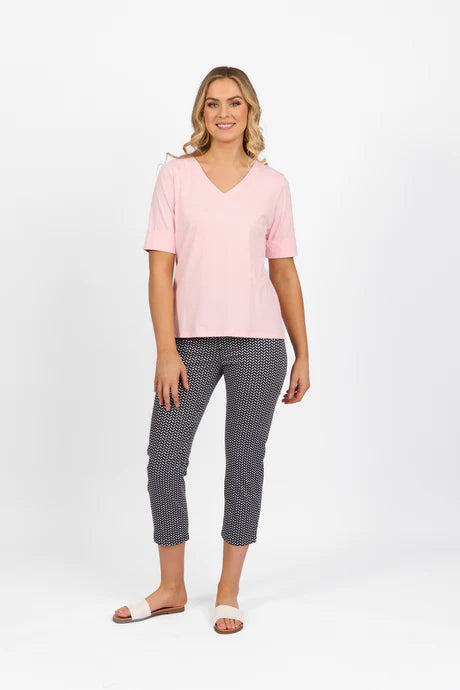 Vassalli Elbow Length V-Neck Tee