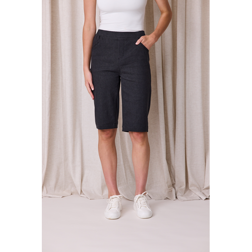 Newport Lyric Short