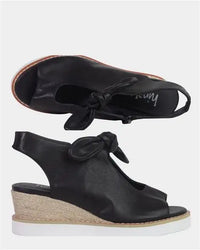 Hinako Mossman Shoe