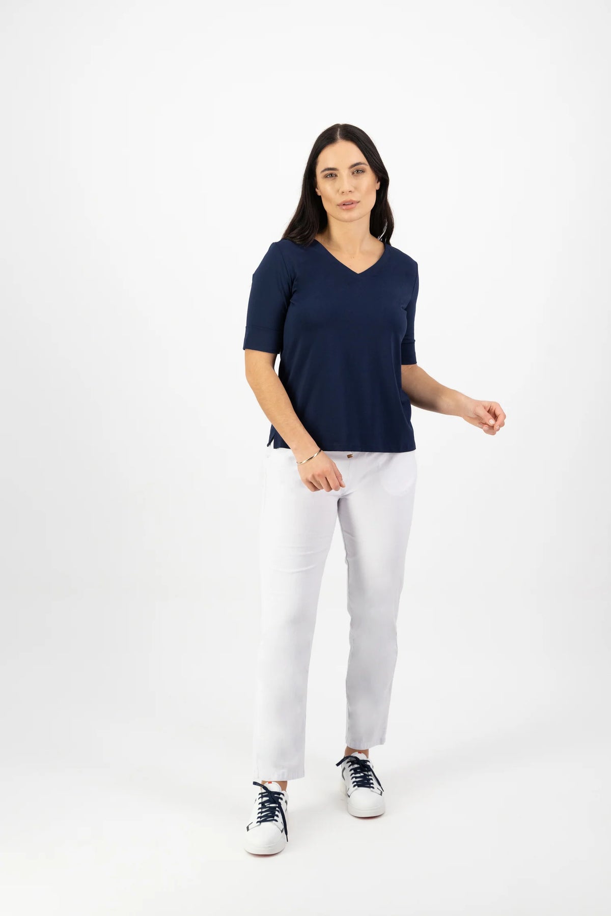 Vassalli Elbow Length V-Neck Tee